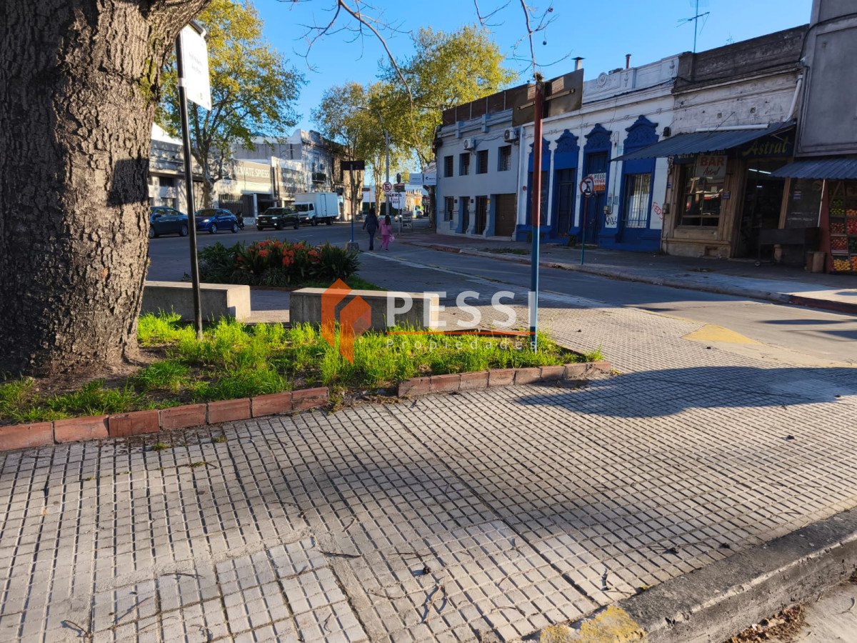 Local Comercial ID.2437/Venta-padrón-unico-en-Jacinto-Vera - Venta padrón unico en Jacinto Vera