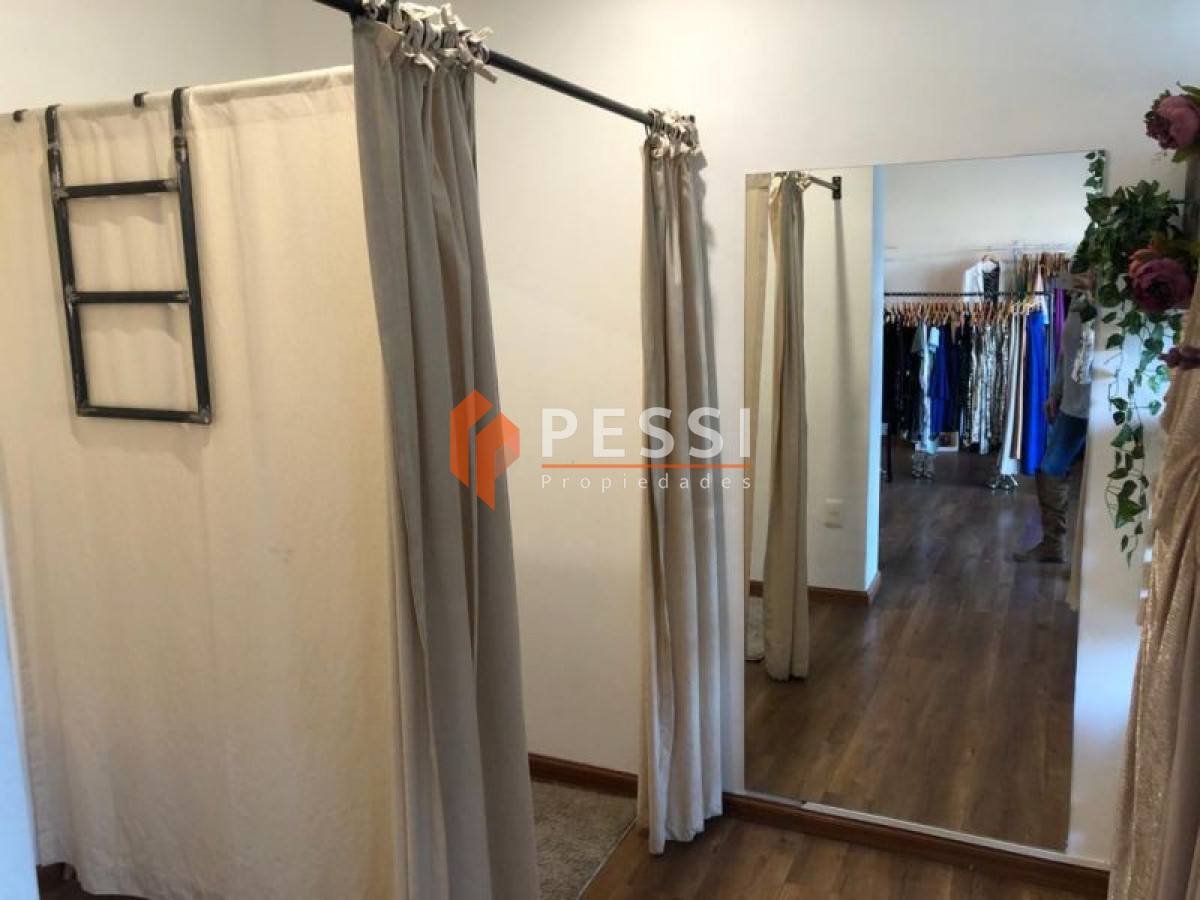 Local Comercial ID.1238 - Local en alquiler Carrasco 
