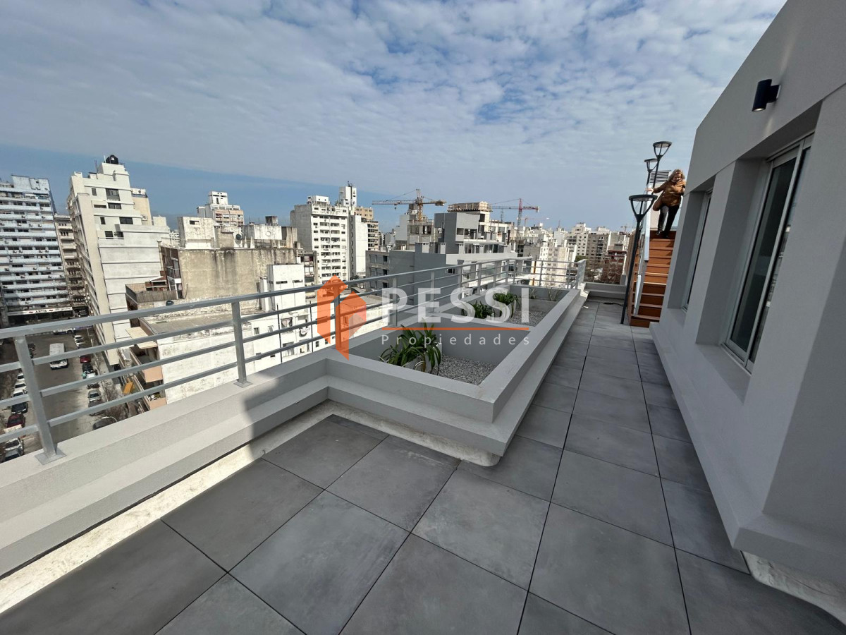 Apartamento ID.2566 - Alquiler Apartamento 2 dormitorios con garage en Tres Cruces
