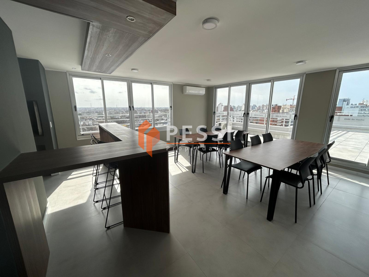 Apartamento ID.2566 - Alquiler Apartamento 2 dormitorios con garage en Tres Cruces