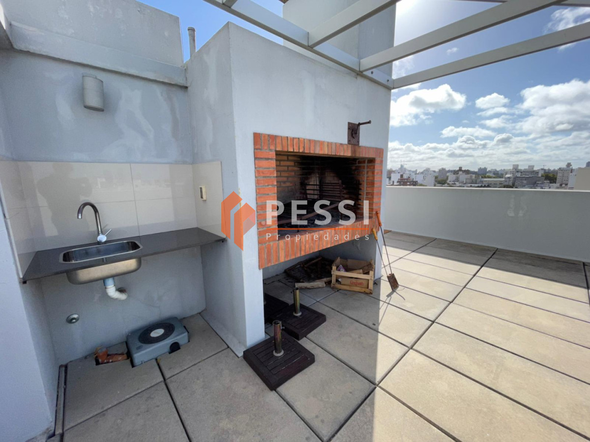 Apartamento ID.1432 - Venta monoambiente con terraza y garage en Pocitos