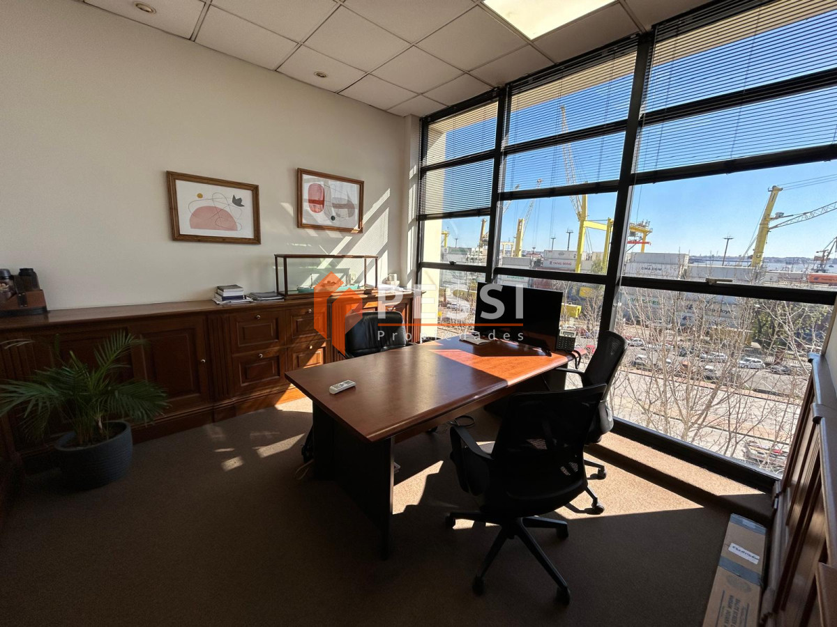 Oficina ID.2390/Venta-oficina-sobre-Rambla-Portuaria - Venta oficina sobre Rambla Portuaria
