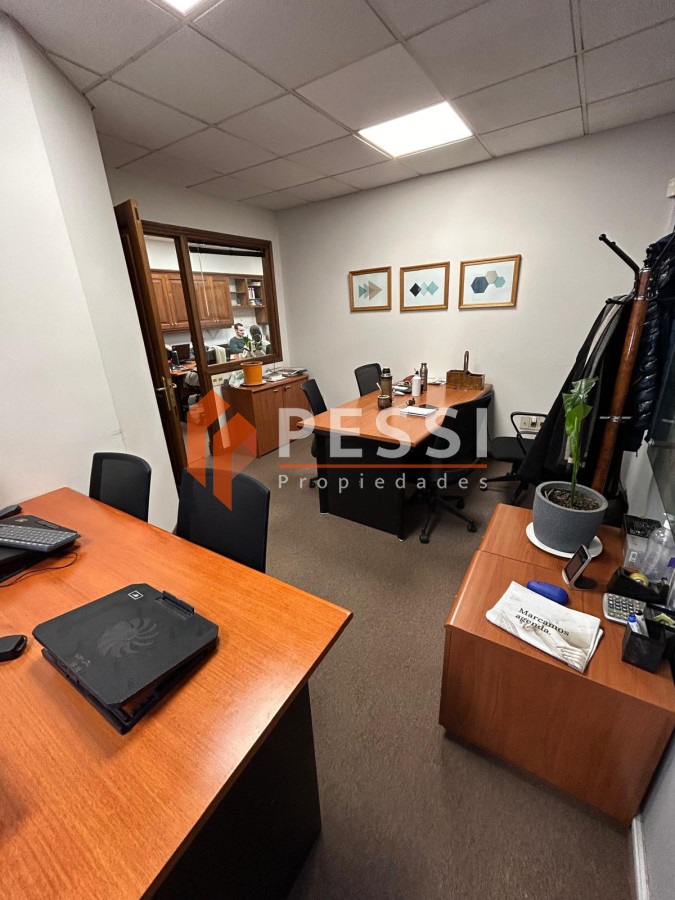 Oficina ID.2521/Alquiler-oficina-sobre-Rambla-Portuaria - Alquiler oficina sobre Rambla Portuaria
