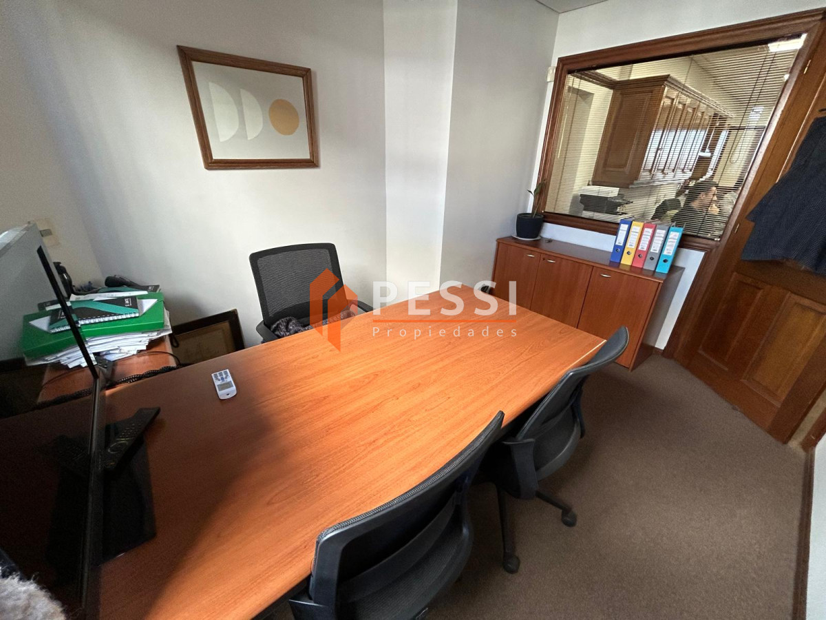 Oficina ID.2521/Alquiler-oficina-sobre-Rambla-Portuaria - Alquiler oficina sobre Rambla Portuaria