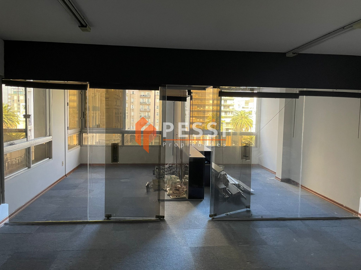 Oficina ID.2223/Oficinas-en-Venta--Pessi-Propiedades - Venta oficina en Centro