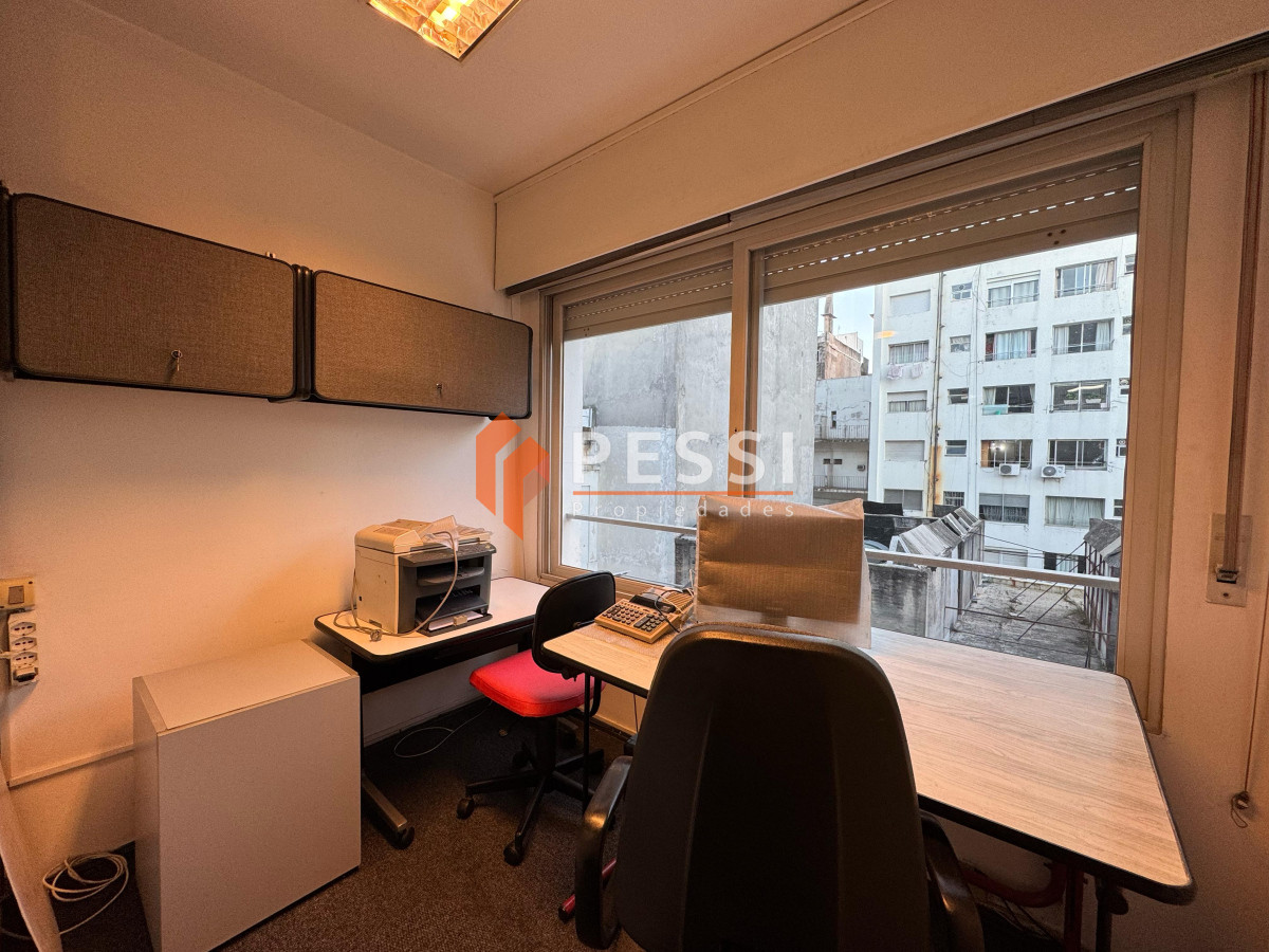 Oficina ID.2453/Alquiler-Oficina-Amoblada-en-Centro - Alquiler Oficina Amoblada en Centro
