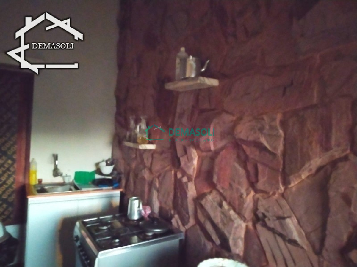 Casa ID.178 - Se vende casa de gran porte, ubicada en la entrada de la ciudad de Pan de Azúcar, Departamento de Maldonado. 