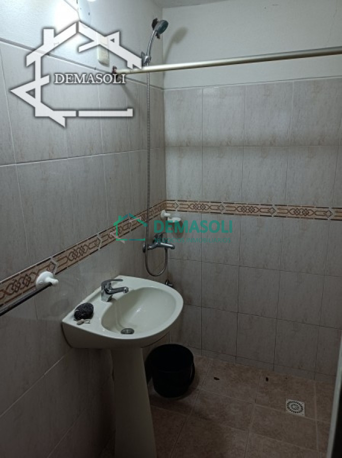 Casa ID.202 - Se vende!! Casa ubicada en Sierras del Tirol de 5 dormitorios, 3 baños, a pasitos del Cerro Pan de Azúcar, con frente a la ruta 37,