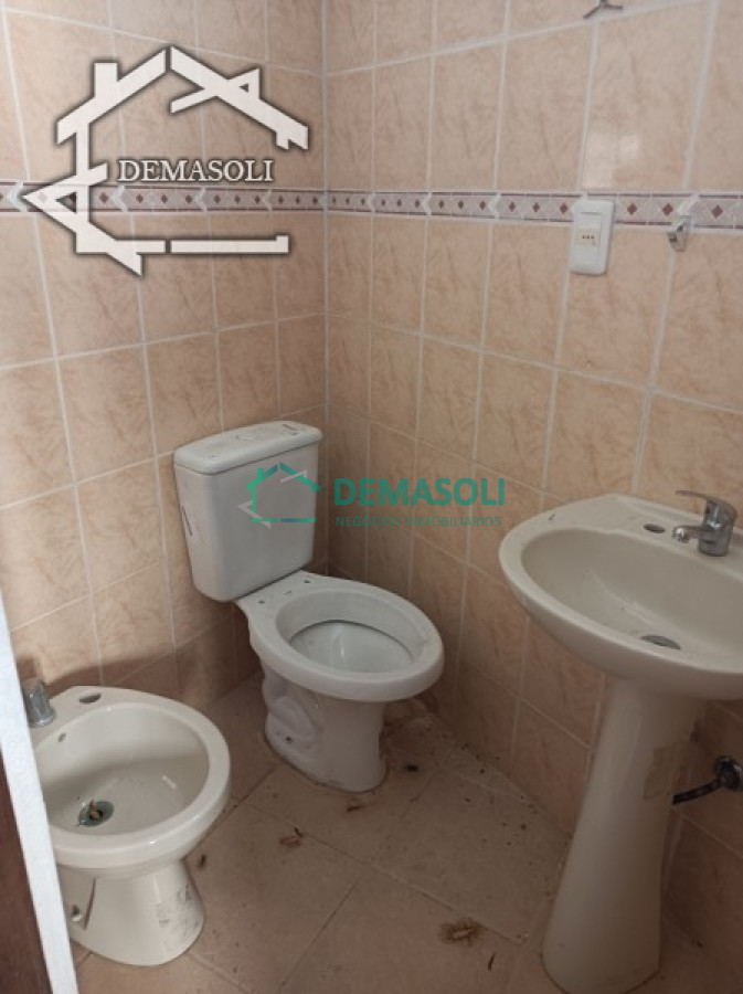 Casa ID.202 - Se vende!! Casa ubicada en Sierras del Tirol de 5 dormitorios, 3 baños, a pasitos del Cerro Pan de Azúcar, con frente a la ruta 37,