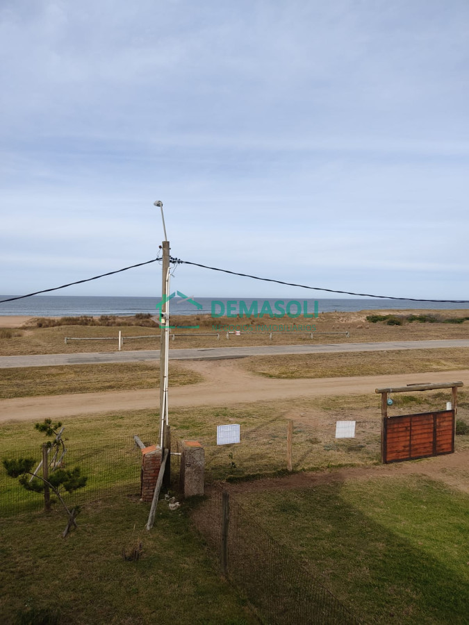 Casa ID.584 - Casa ubicada en Primera línea Punta Negra