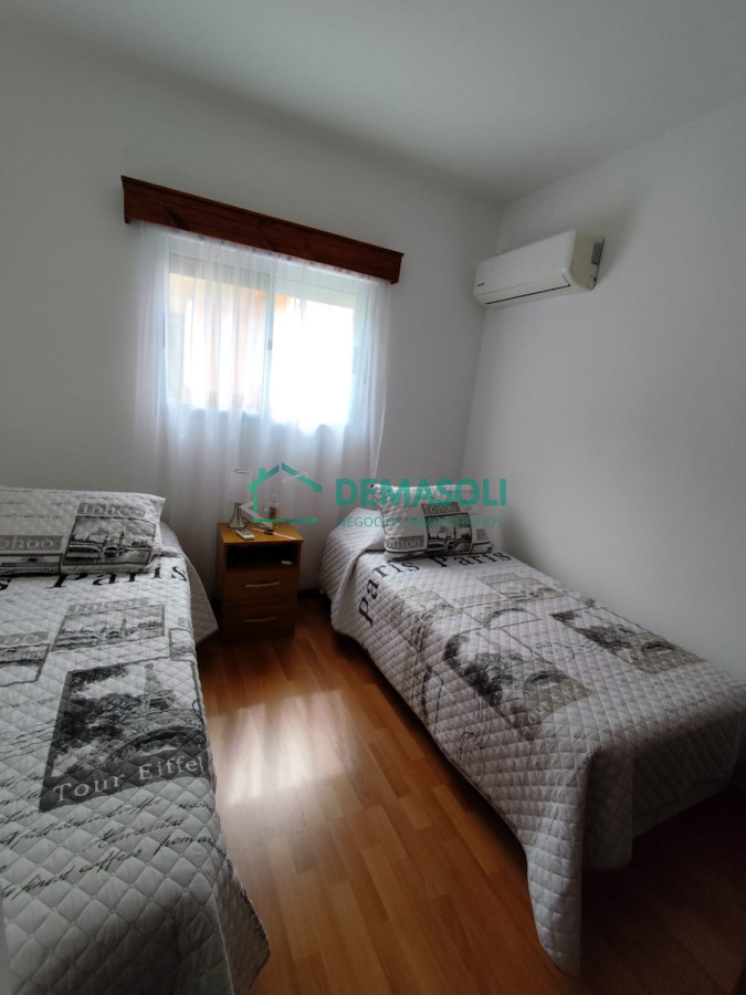 Casa ID.1087 - Venta de casa en Gregorio Aznárez
