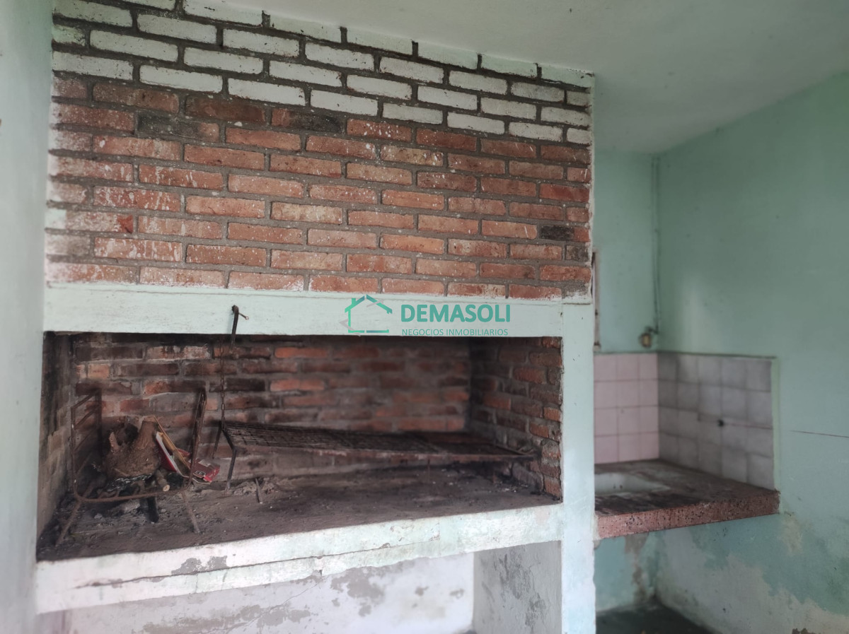 Casa ID.877 - Se vende 2 casas en el mismo padrón Piriápolis, Urquiza y Buenos Aires 