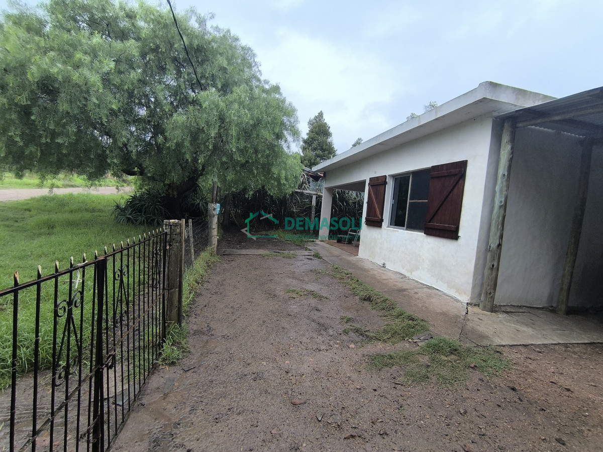 Casa ID.1254 - Se vende casa ubicada en Playa Hermosa, construcción tradicional 