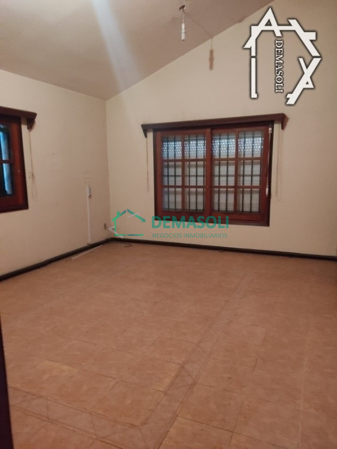 Casa ID.190 - Casa ubicada en Parque del Plata, Departamento de Canelones. 