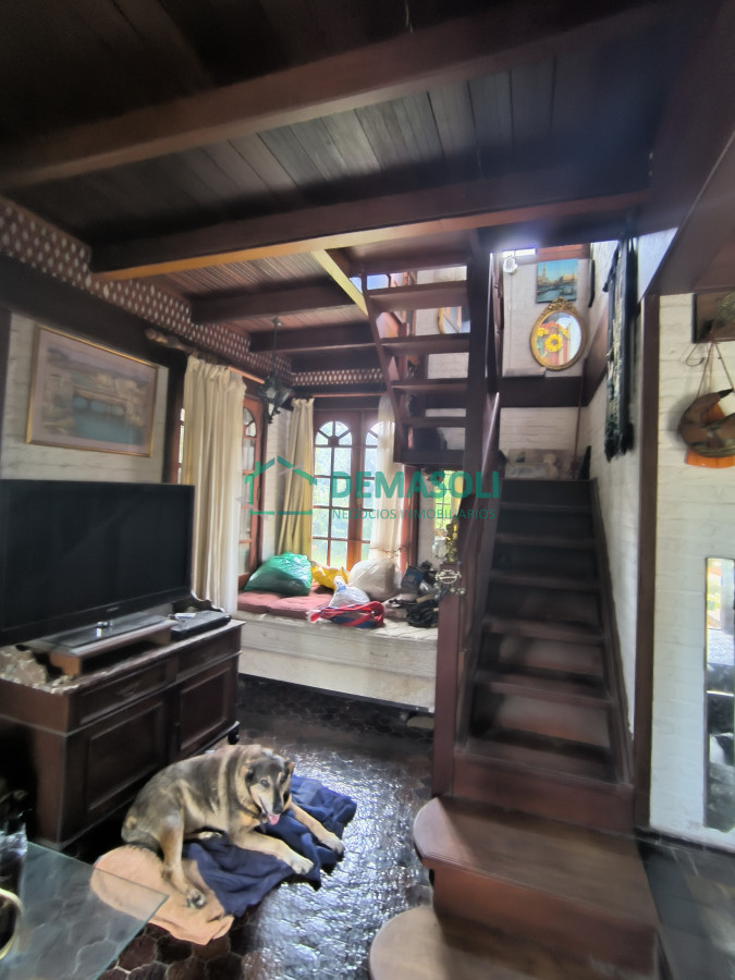 Casa ID.1249 - Se vende hermosa casona de estilo europeoubicada a pocos metros del mar, Playa Hermosa, 1100 M2 de terreno
