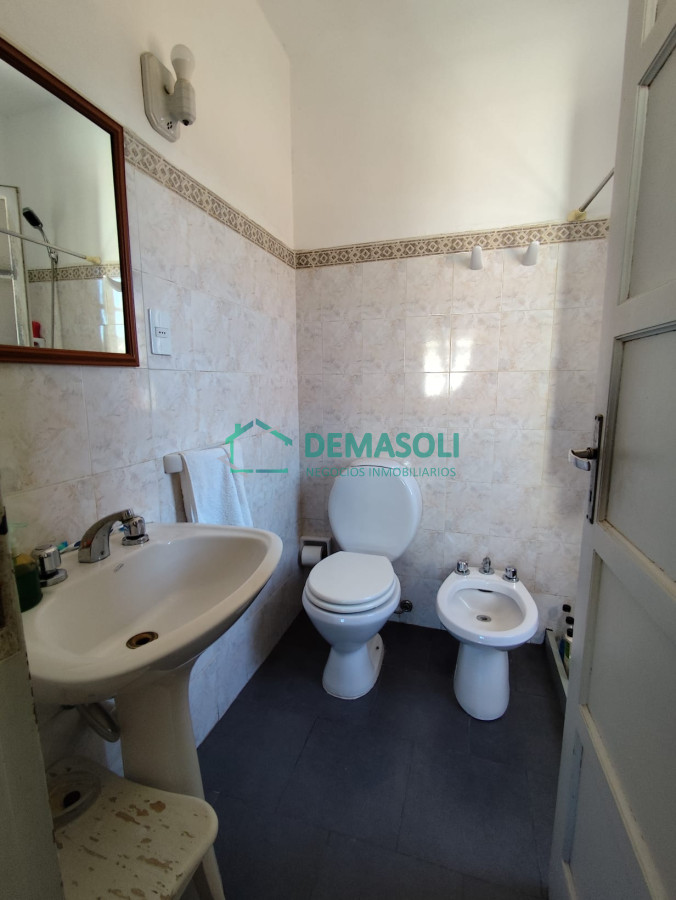 Casa ID.1265 - En venta, casa de 4 dormitorios Piriapolis, a 100 metros del mar
