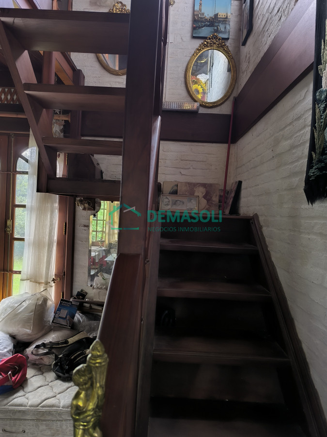 Casa ID.1249 - Se vende hermosa casona de estilo europeoubicada a pocos metros del mar, Playa Hermosa, 1100 M2 de terreno