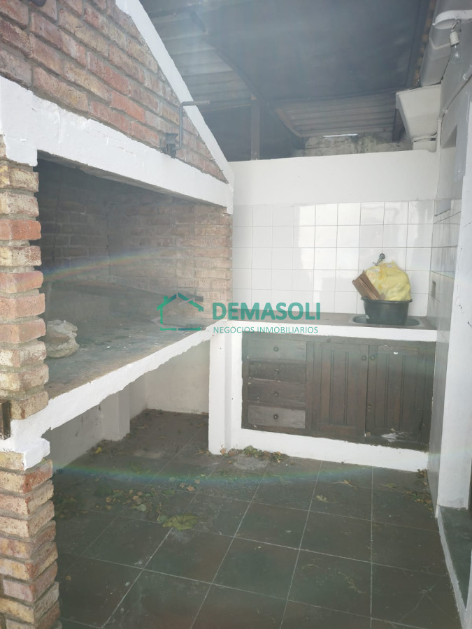 Casa ID.1014 - Alquiler anual Balneario Solís, a una cuadra de la playa $12.000 