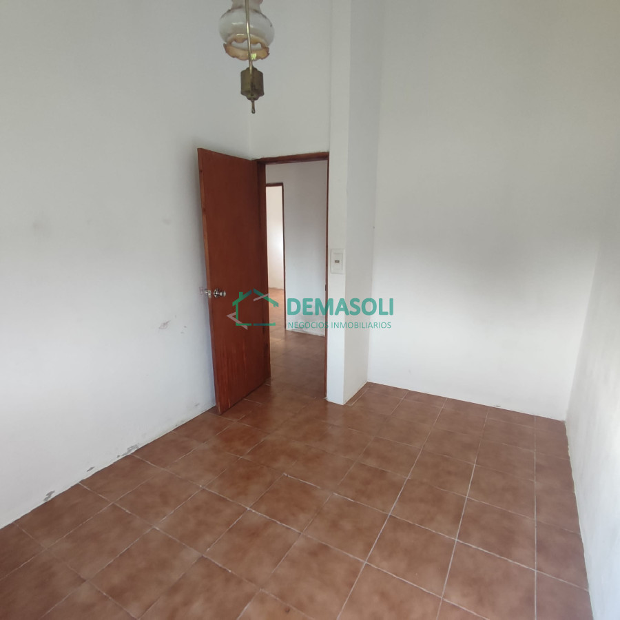 Casa ID.1064 - Se vende casa de 3 dormitorios con 338 mts 2 de terreno en Pan de Azúcar 