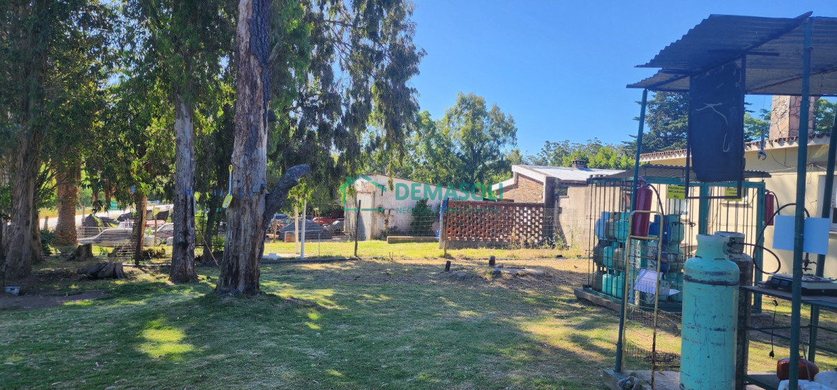 Casa ID.1257 - TERRENO Y CASAS - 3 PADRONES EN VENTA 