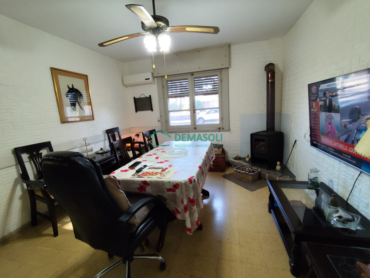 Casa ID.1265 - En venta, casa de 4 dormitorios Piriapolis, a 100 metros del mar