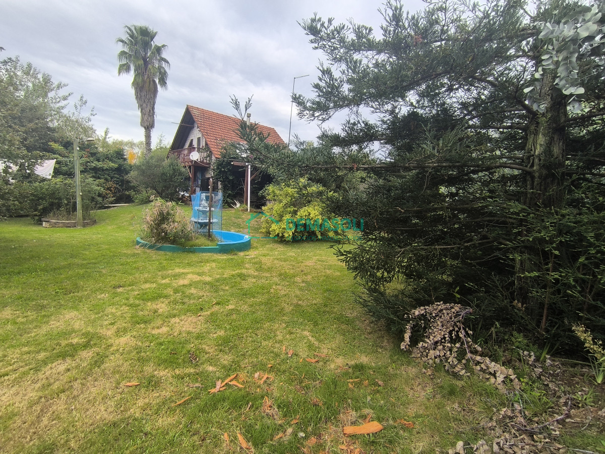 Casa ID.1249 - Se vende hermosa casona de estilo europeoubicada a pocos metros del mar, Playa Hermosa, 1100 M2 de terreno