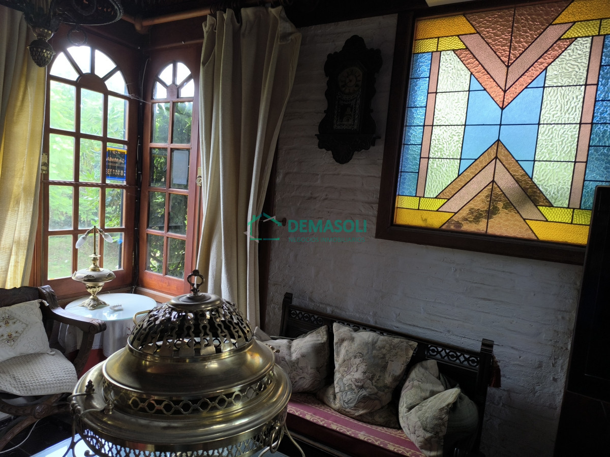 Casa ID.1249 - Se vende hermosa casona de estilo europeoubicada a pocos metros del mar, Playa Hermosa, 1100 M2 de terreno