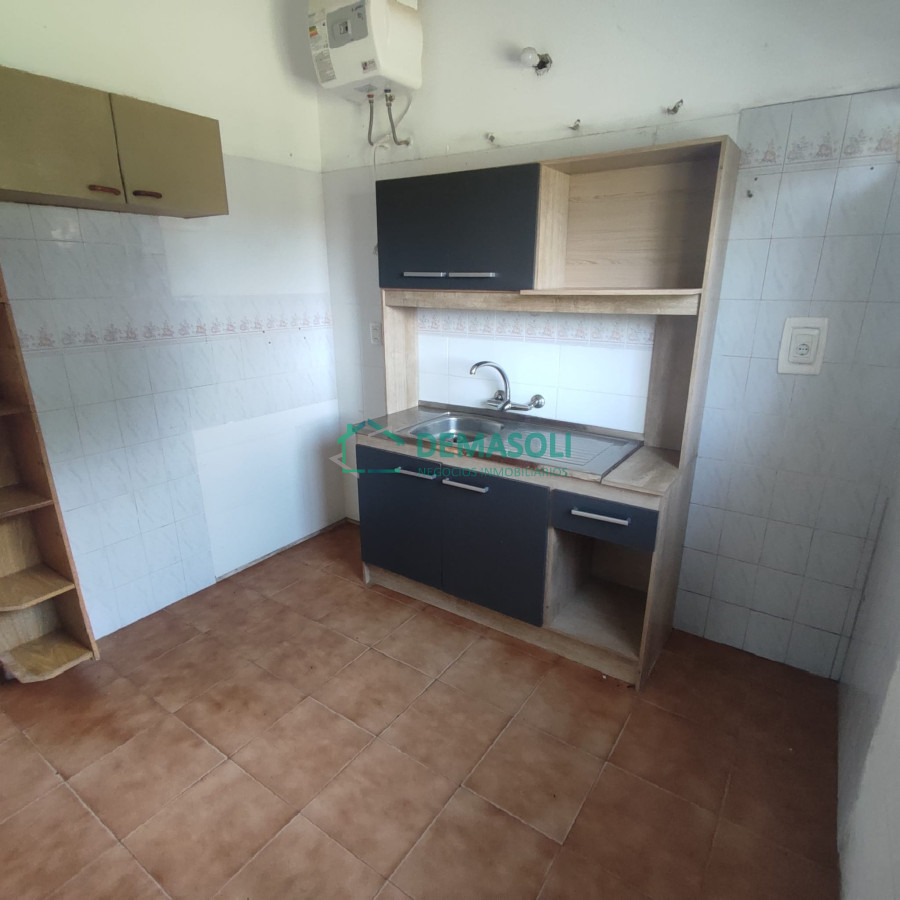 Casa ID.1064 - Se vende casa de 3 dormitorios con 338 mts 2 de terreno en Pan de Azúcar 