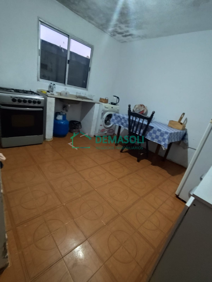 Casa ID.1275 - CASA CON AMPLIO TERRENO - IDEAL PARA RENTAS 