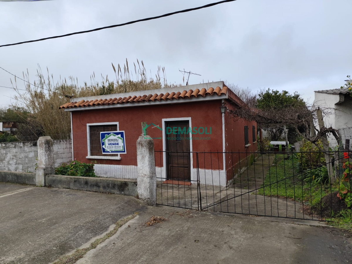 Casa ID.1295 - CASA EN VENTA EN PUEBLO OBRERO PIRIAPOLIS 