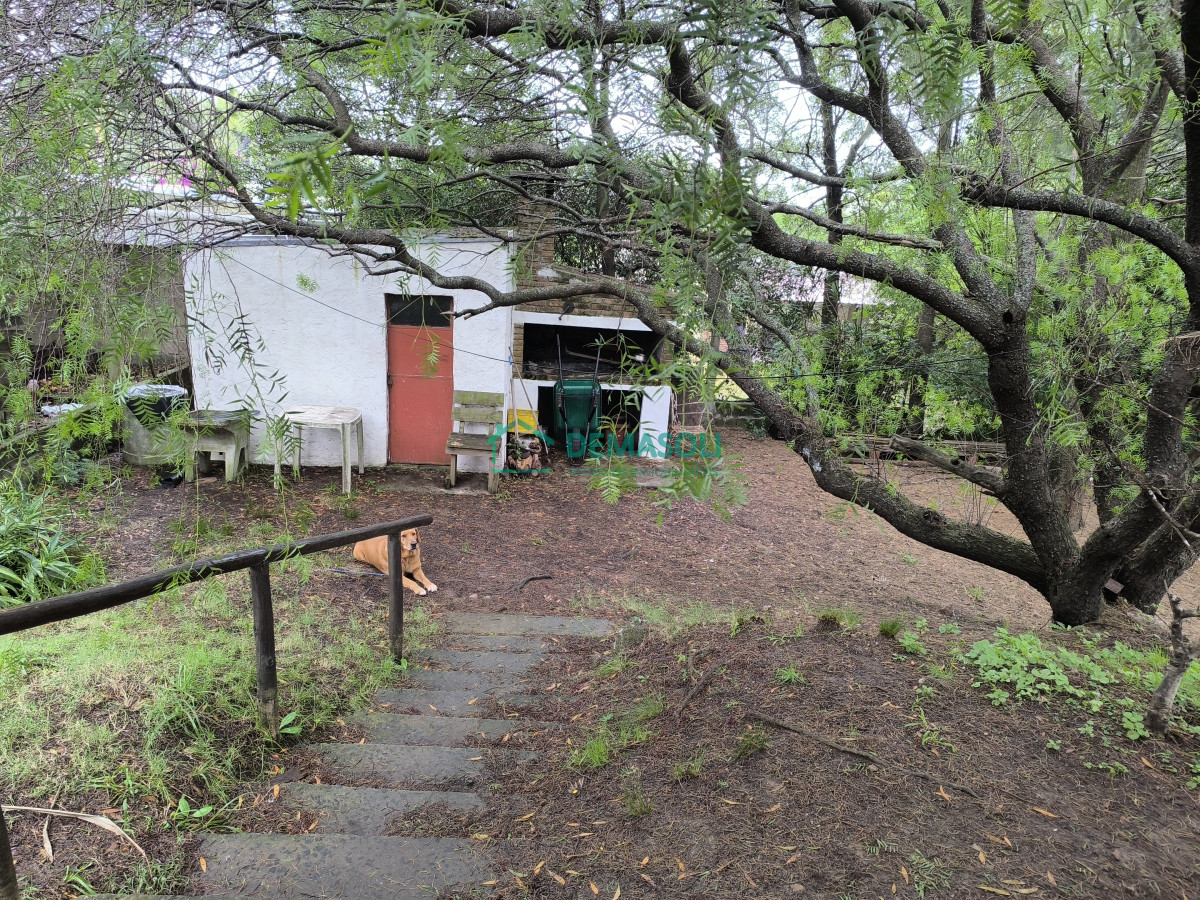Casa ID.1254 - Se vende casa ubicada en Playa Hermosa, construcción tradicional 