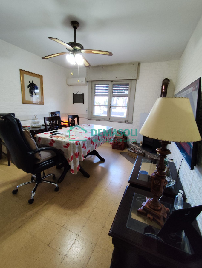 Casa ID.1265 - En venta, casa de 4 dormitorios Piriapolis, a 100 metros del mar