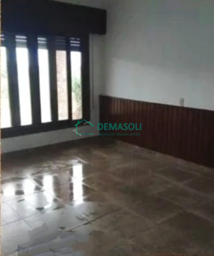 Casa ID.964 - Se vende en Piriápolis casa de 2 dormitorios 