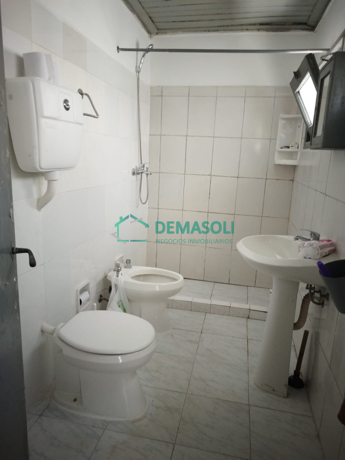 Casa ID.1014 - Alquiler anual Balneario Solís, a una cuadra de la playa $12.000 