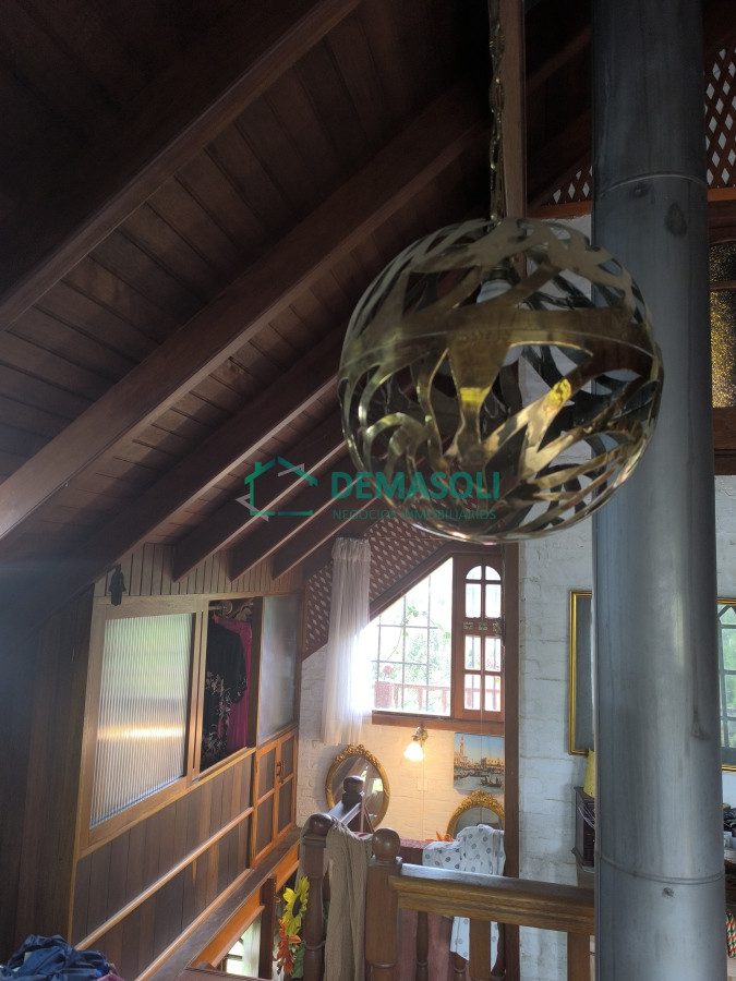 Casa ID.1249 - Se vende hermosa casona de estilo europeoubicada a pocos metros del mar, Playa Hermosa, 1100 M2 de terreno