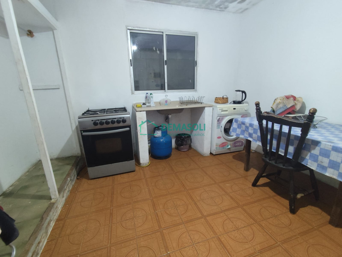 Casa ID.1275 - CASA CON AMPLIO TERRENO - IDEAL PARA RENTAS 