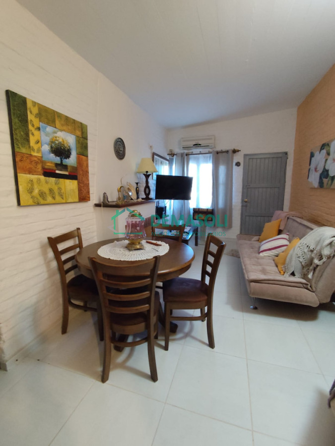 Casa ID.1478 - En venta hermosa casa en Gregorio Aznarez, vista a las Sierras 