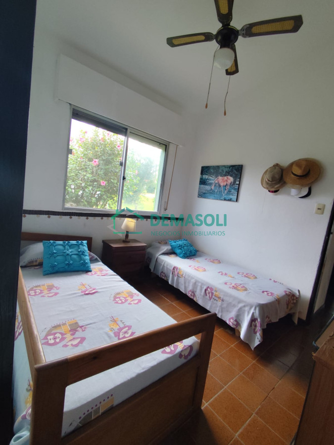 Casa ID.1264 - CASA EN PLAYA HERMOSA A DOS CUADRAS DE LA PLAYA 