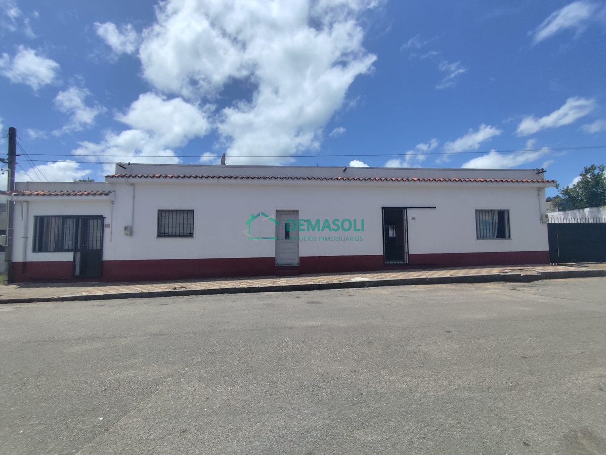 Casa ID.1277 - 3 CASAS EN MISMO PADRÓN