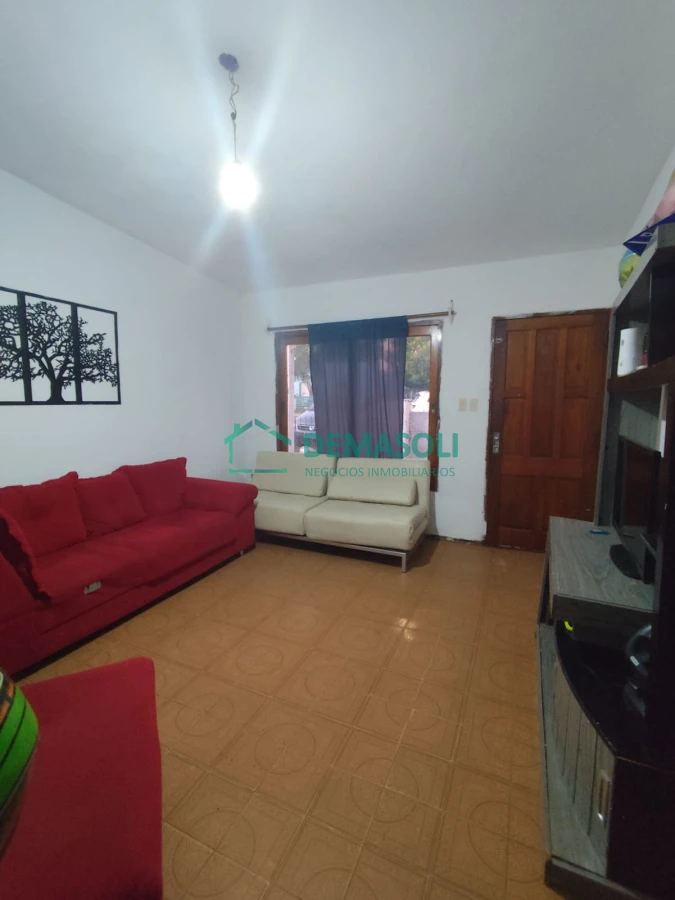Casa ID.1275 - CASA CON AMPLIO TERRENO - IDEAL PARA RENTAS 