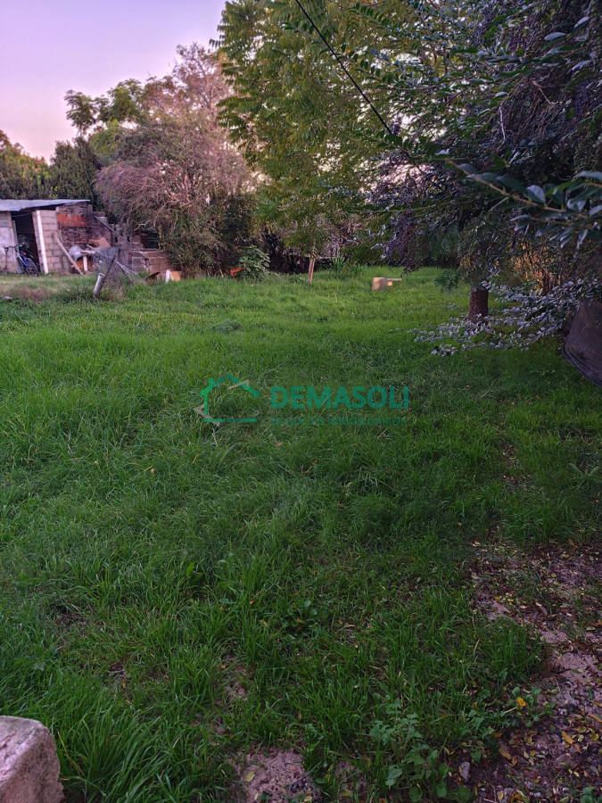 Casa ID.1275 - CASA CON AMPLIO TERRENO - IDEAL PARA RENTAS 