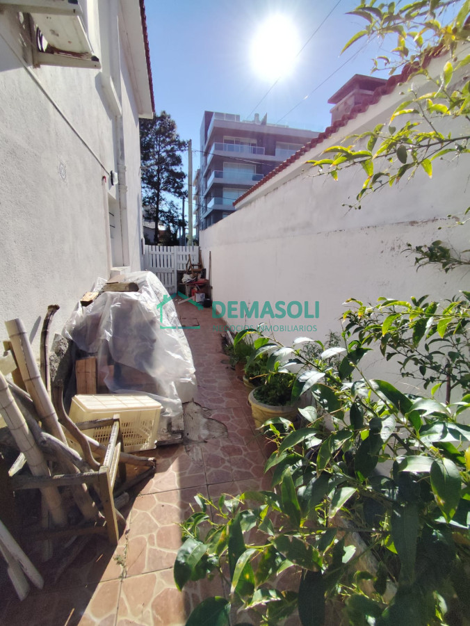 Casa ID.1265 - En venta, casa de 4 dormitorios Piriapolis, a 100 metros del mar