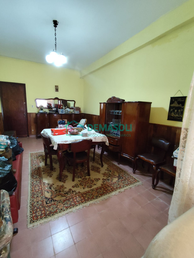 Casa ID.1280 - CASA EN VENTA A MEDIA CUADRA DE LA PLAZA - PAN DE AZUCAR