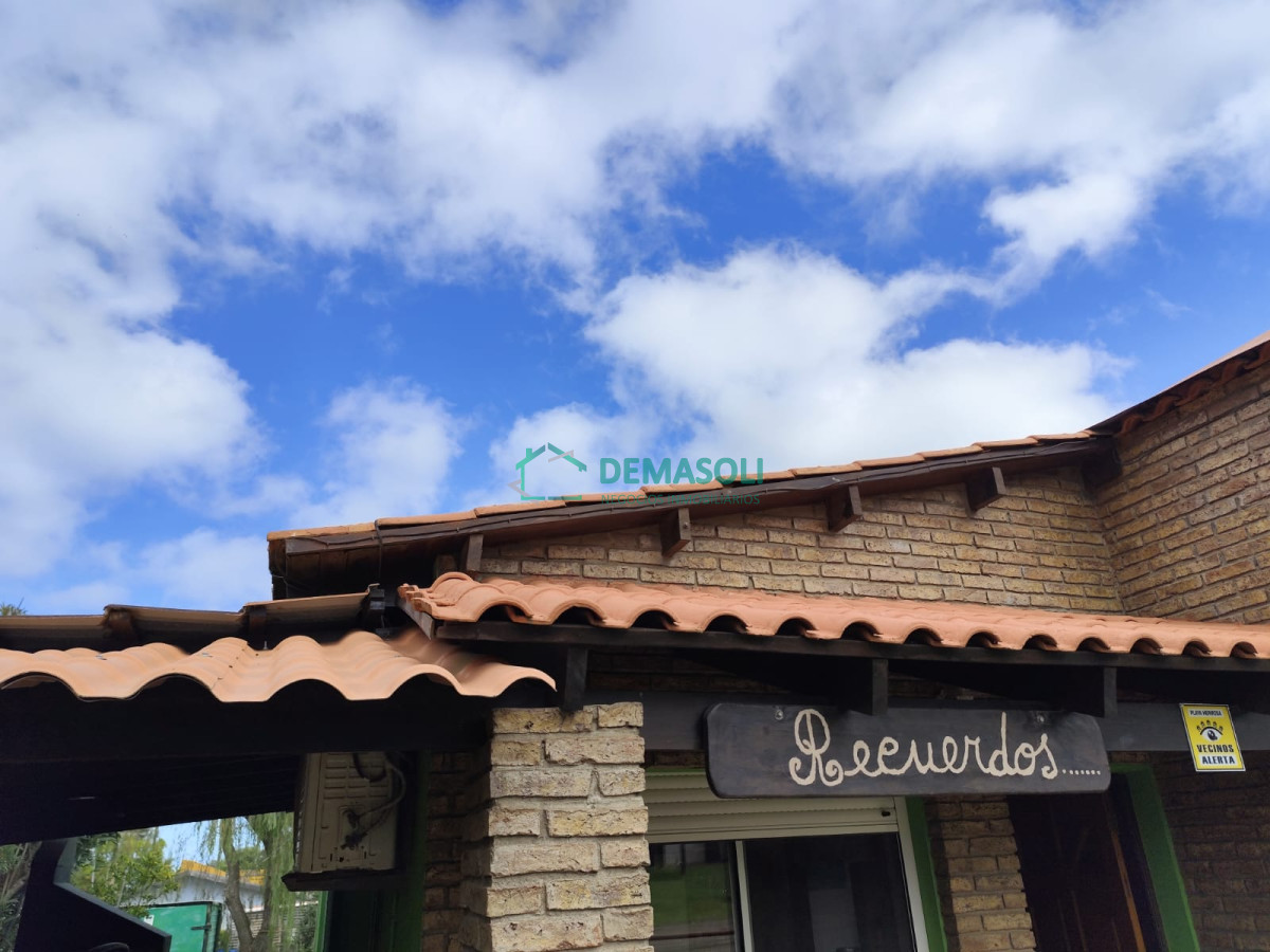 Casa ID.1264 - CASA EN PLAYA HERMOSA A DOS CUADRAS DE LA PLAYA 