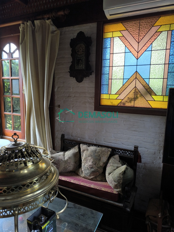 Casa ID.1249 - Se vende hermosa casona de estilo europeoubicada a pocos metros del mar, Playa Hermosa, 1100 M2 de terreno