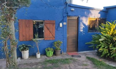 Se vende 2 casas y un apto en padrón único de 517 m2 Pan de Azúcar.