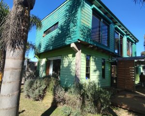 Hermosa casa ubicada en Punta Negra, a 3 cuadras del mar