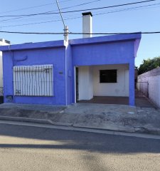 En venta casa de 3 dormitorios en San Carlos, Maldonado