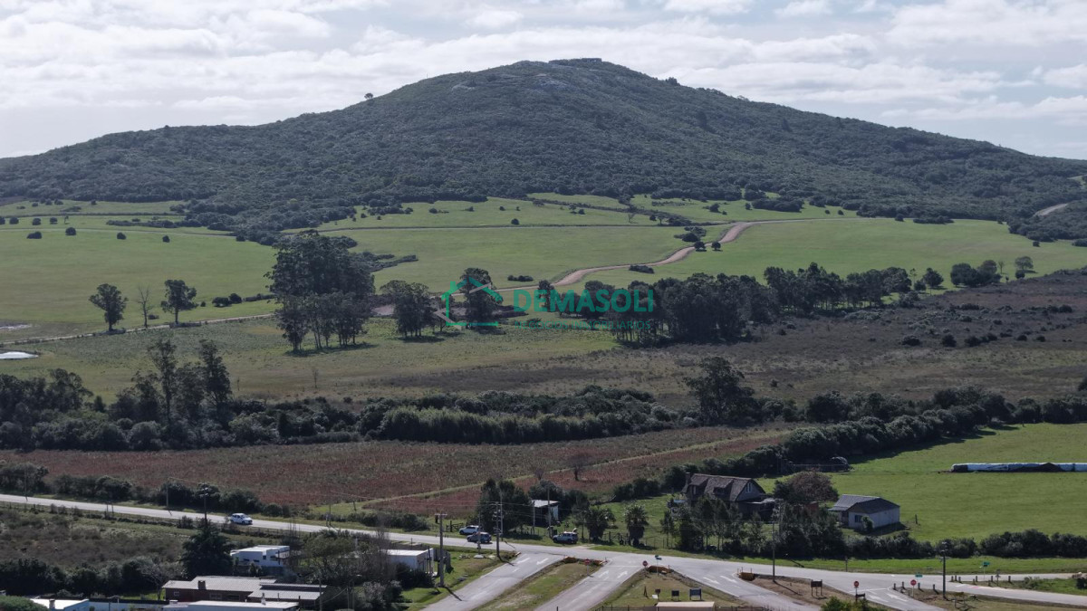 Chacra ID.1573 - Charcas ubicadas en Punta Negra! Entorno único! Mar, sierras  y todos los servicios cerca .