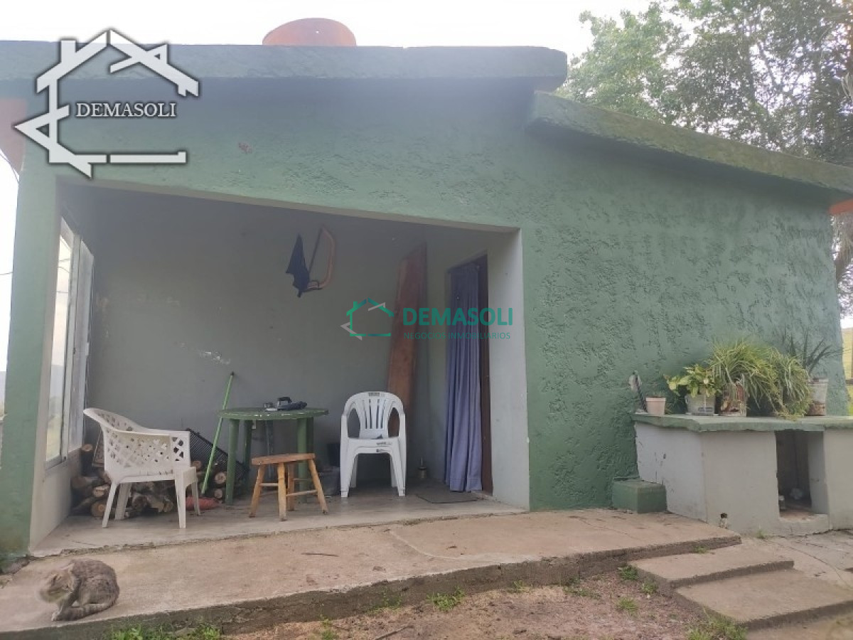 Chacra ID.194 - Se vende chacra 11 has 8000 m2, con casa.